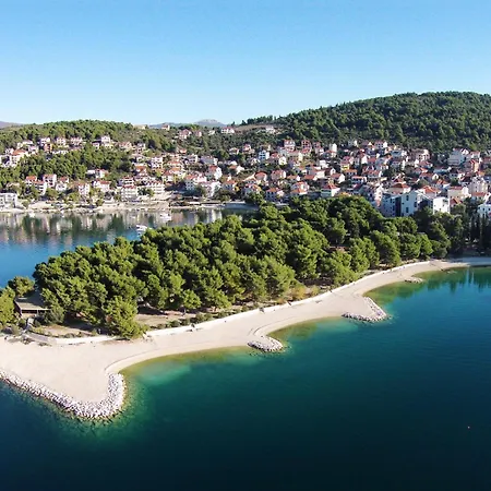 With Parking Space Okrug Gornji, Ciovo - 25259 Apartamento *